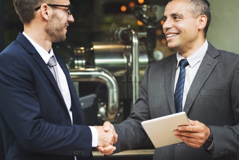 ExecutiveSearch-Image two professionals shaking hands